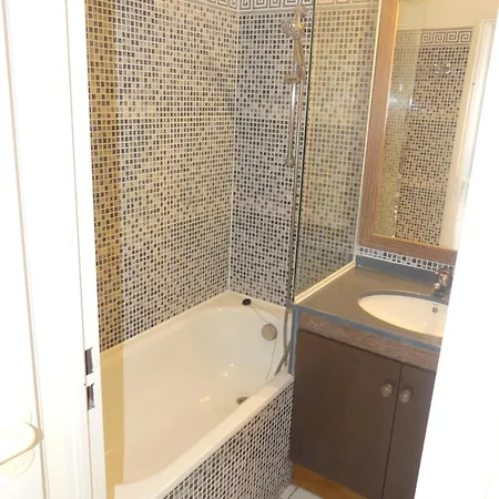 T2 Rez De Jardin Cap Esterel Appartamento *